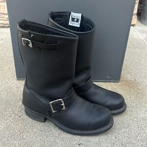 Black Frye boot